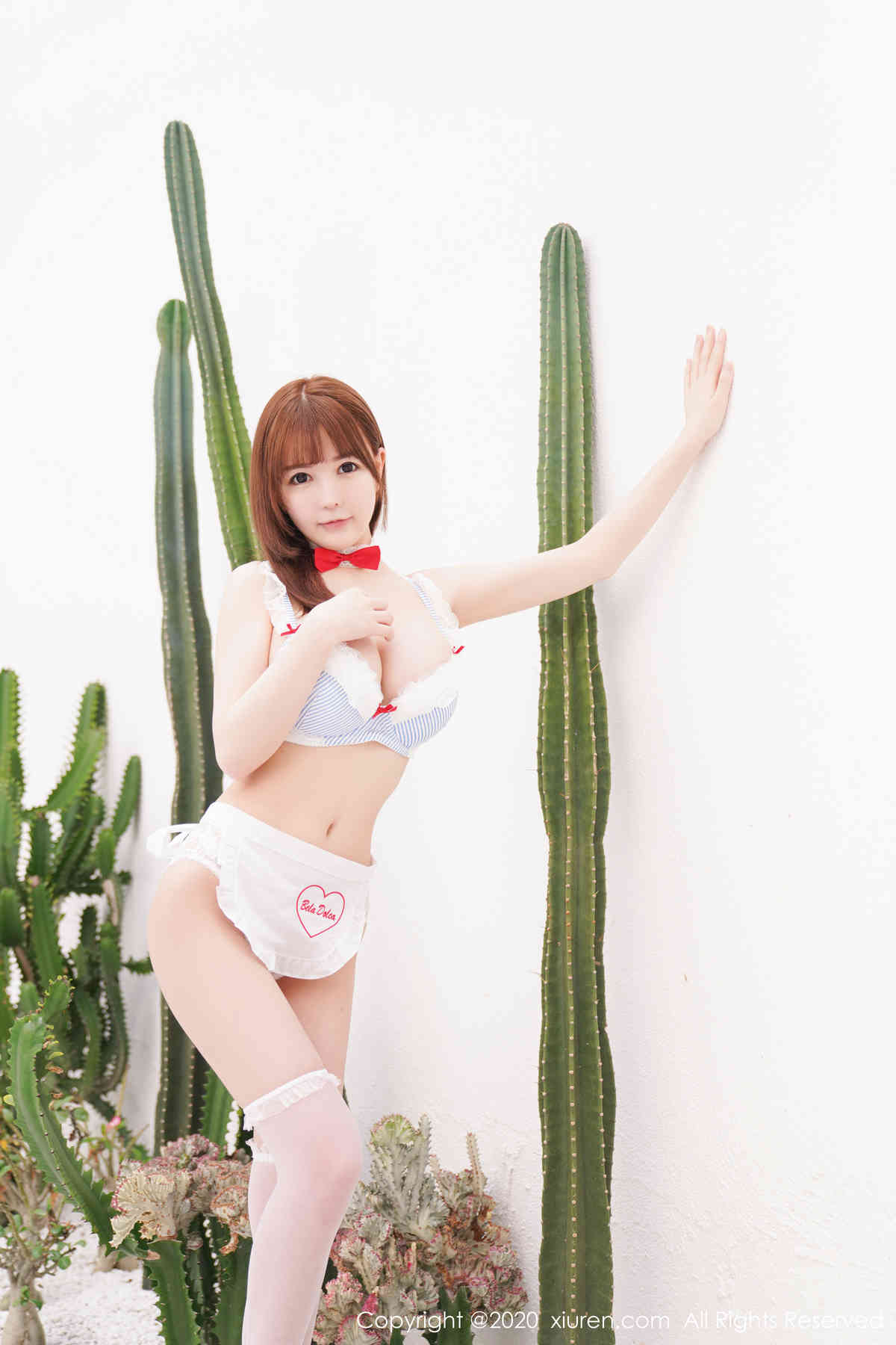 [XiuRen秀人网] 2020.04.27 No.2192 UU酱 比基尼 女仆