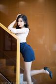 No.1717 杨晨晨sugar 丝袜美腿翘臀诱惑
